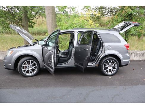 Used 2013 Dodge Journey R/T w/ Flexible Seating Group image 16