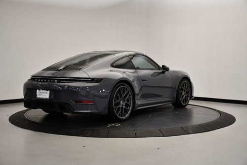 Used 2025 Porsche 911 Carrera image 7