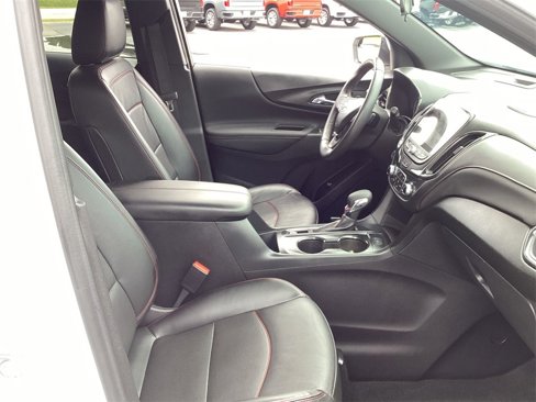 Certified 2022 Chevrolet Equinox RS w/ RS Leather Package image 28