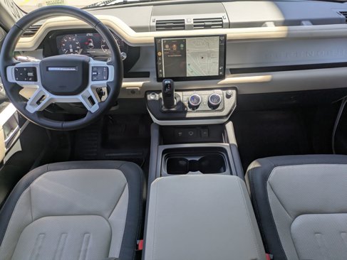 Used 2022 Land Rover Defender 110 X-Dynamic SE image 22