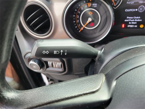 Used 2020 Jeep Wrangler Sport image 21