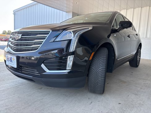 Used 2017 Cadillac XT5 Luxury image 45