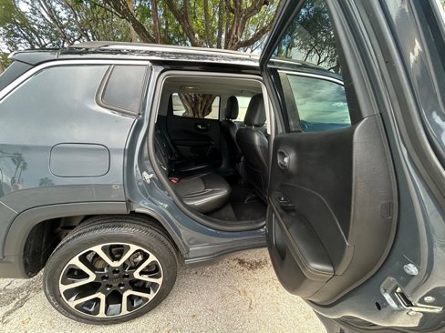 Used 2017 Jeep Compass Limited w/ Navigation Group image 32