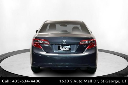 Used 2014 Toyota Camry LE image 4