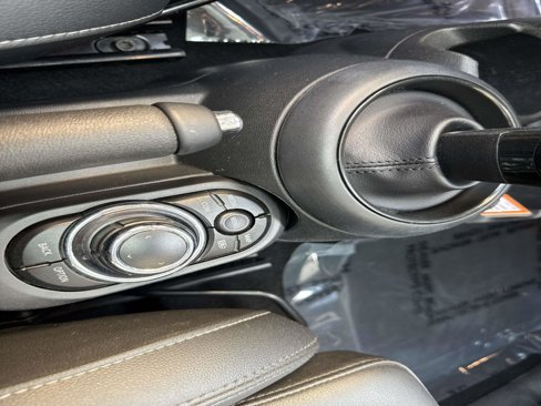 Certified 2023 MINI Cooper S image 22
