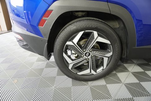 Used 2023 Hyundai Tucson Limited image 14