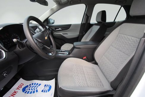Used 2022 Chevrolet Equinox LS w/ LPO, Floor Liner Package image 11