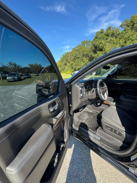 Used 2021 GMC Sierra 1500 Elevation w/ X31 Off-Road Package image 9