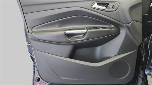 Used 2018 Ford Escape SE image 20