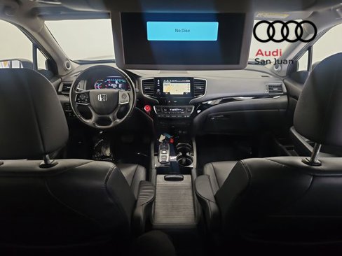 Used 2019 Honda Pilot Touring image 6