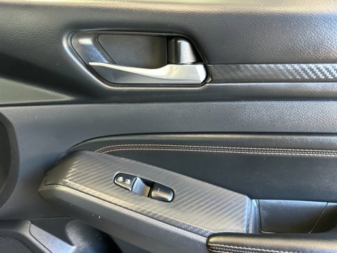 Used 2022 Nissan Altima 2.5 SR image 18