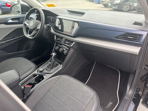 Used 2023 Volkswagen Taos SE image 23