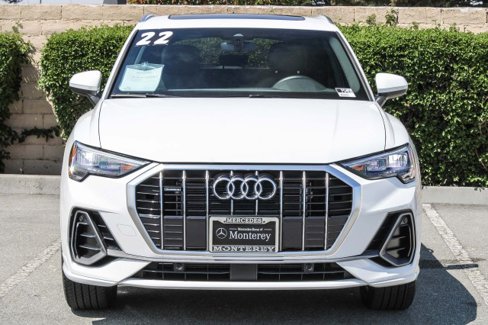 Used 2022 Audi Q3 2.0T Premium w/ Convenience Package image 2
