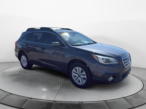 Used 2016 Subaru Outback 2.5i Premium image 7