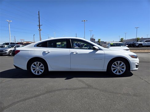 Used 2024 Chevrolet Malibu LT image 3