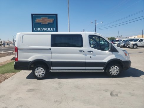 Used 2018 Ford Transit 250 130 Low Roof w/ Exterior Upgrade Package image 3