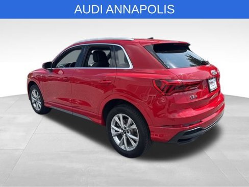 Used 2025 Audi Q3 2.0T Premium image 3
