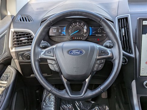 Used 2023 Ford Edge SEL w/ Convenience Package image 17