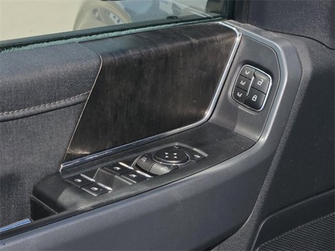 Used 2021 Ford F150 Lariat image 27