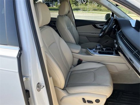 Used 2019 Audi Q7 2.0T Premium Plus w/ Premium Plus Package image 23