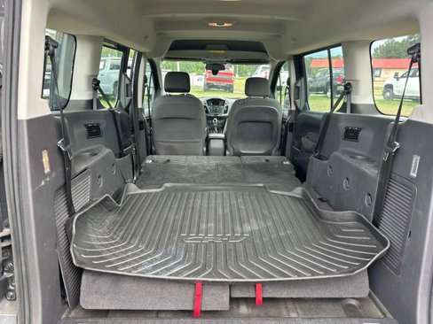 Used 2018 Ford Transit Connect XL image 8