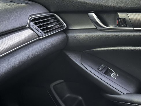 Used 2019 Honda Accord Sport image 26