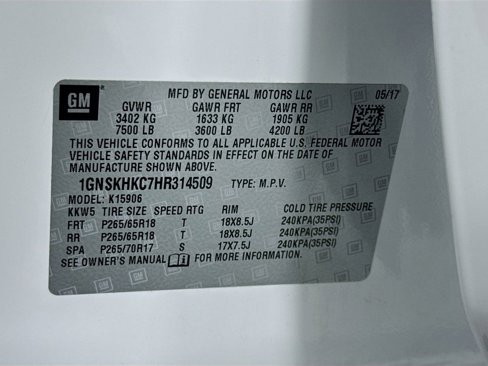 Used 2017 Chevrolet Suburban LT image 34