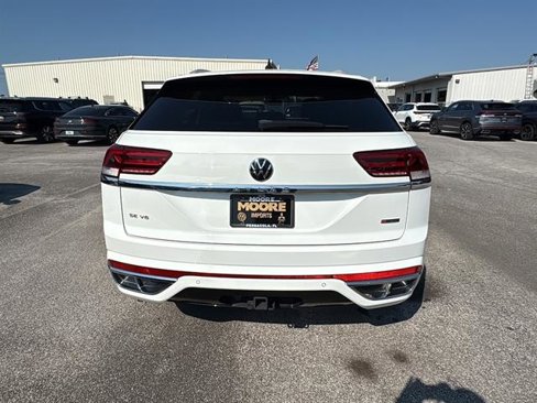 Used 2020 Volkswagen Atlas Cross Sport SE image 5