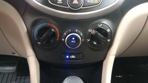Used 2017 Hyundai Accent SE image 19