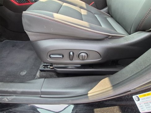 Used 2022 Chevrolet TrailBlazer RS w/ Sun and Liftgate Package image 19