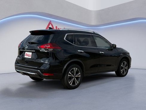 Used 2019 Nissan Rogue SV w/ Premium Package image 5