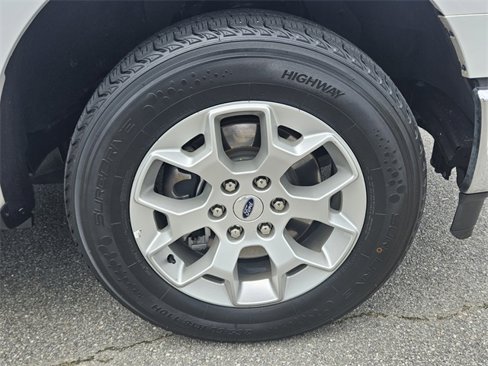 Used 2023 Ford F150 XLT image 18