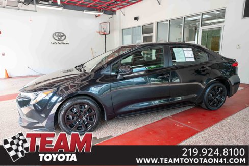 Used 2023 Toyota Corolla LE image 1