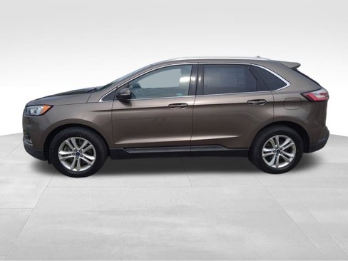 Used 2019 Ford Edge SEL w/ Equipment Group 201A image 2