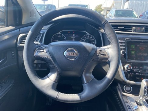 Used 2020 Nissan Murano SL w/ Moonroof Package image 15