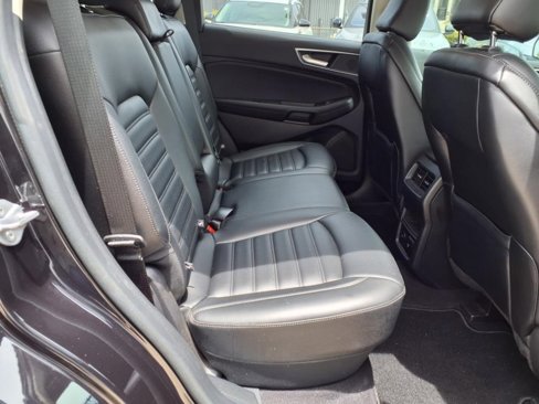 Used 2022 Ford Edge SEL w/ Convenience Package image 10