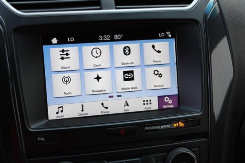 Used 2018 Ford Explorer XLT w/ Equipment Group 202A image 38
