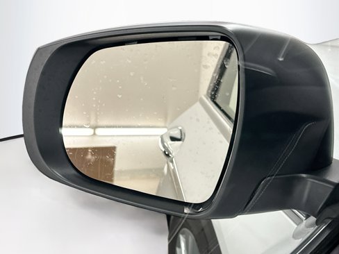 Used 2023 INFINITI QX50 Luxe image 16
