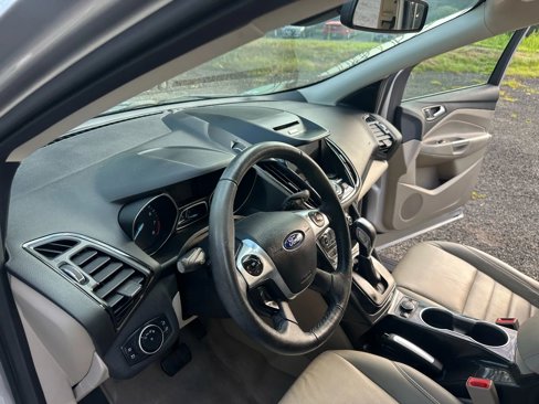 Used 2016 Ford Escape Titanium image 32