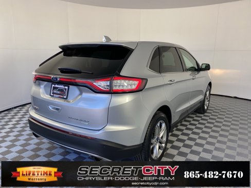 Used 2016 Ford Edge Titanium image 7
