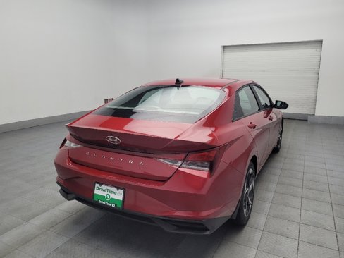 Used 2023 Hyundai Elantra SEL w/ Convenience Package image 9