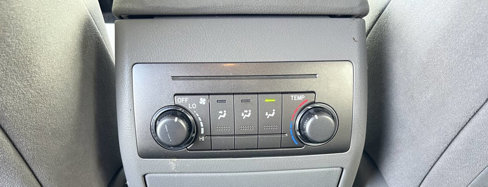 Used 2012 Toyota Highlander SE image 25