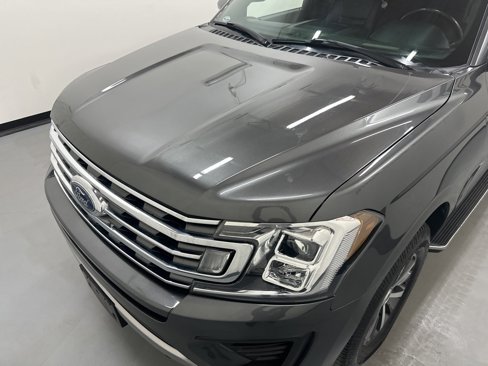 Used 2018 Ford Expedition XLT w/ Equipment Group 202A image 25