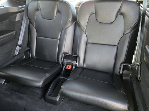 Used 2019 Volvo XC90 T8 Momentum w/ Protection Package image 12