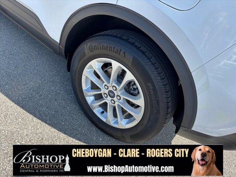 Used 2022 Ford Escape SE w/ Cold Weather Package image 20