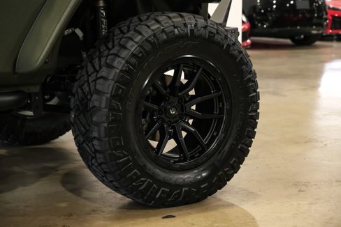 Used 2024 Jeep Wrangler Unlimited Sport image 31