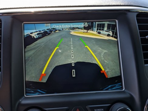 Used 2018 Jeep Grand Cherokee High Altitude image 26