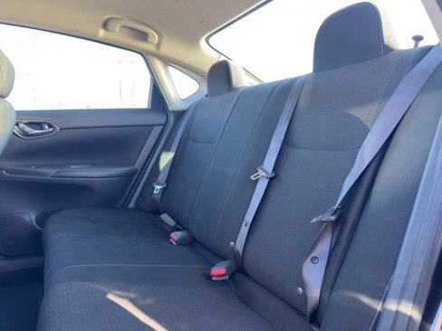 Used 2019 Nissan Sentra S image 4
