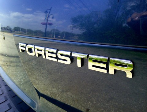 Used 2011 Subaru Forester 2.5X Premium w/ All-Weather Pkg image 17