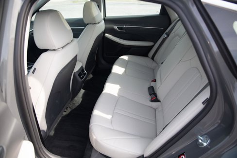Used 2022 Hyundai Sonata Limited image 24